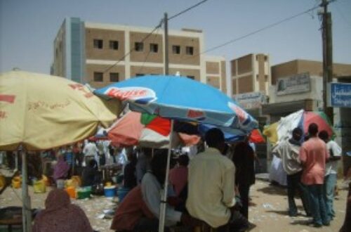Article : « Noughta Sakhina » : Le marché du portable à Nouakchott