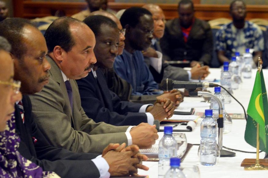 Article : Autour d’un thé : les Mauritaniens sont des génies